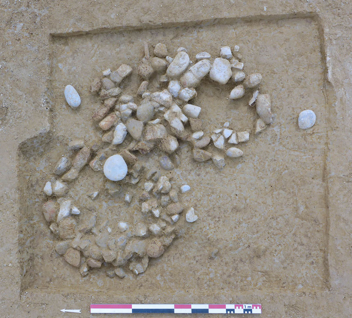 Figure 2 - Vue zénithale de l’ensemble trilobé 2027 (Bastanès-et-Bugnein, 64).